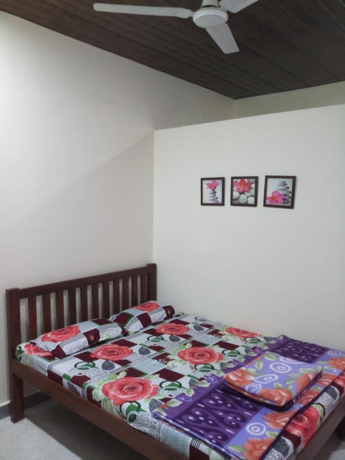 Anandi Villa Homestay Adhi Zewnętrze zdjęcie
